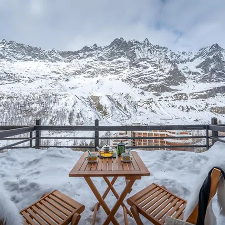 Apartment Cervino Dreamview- 3 Minuti A Piedi Dalle Piste Da - Parcheggio Gratuito *